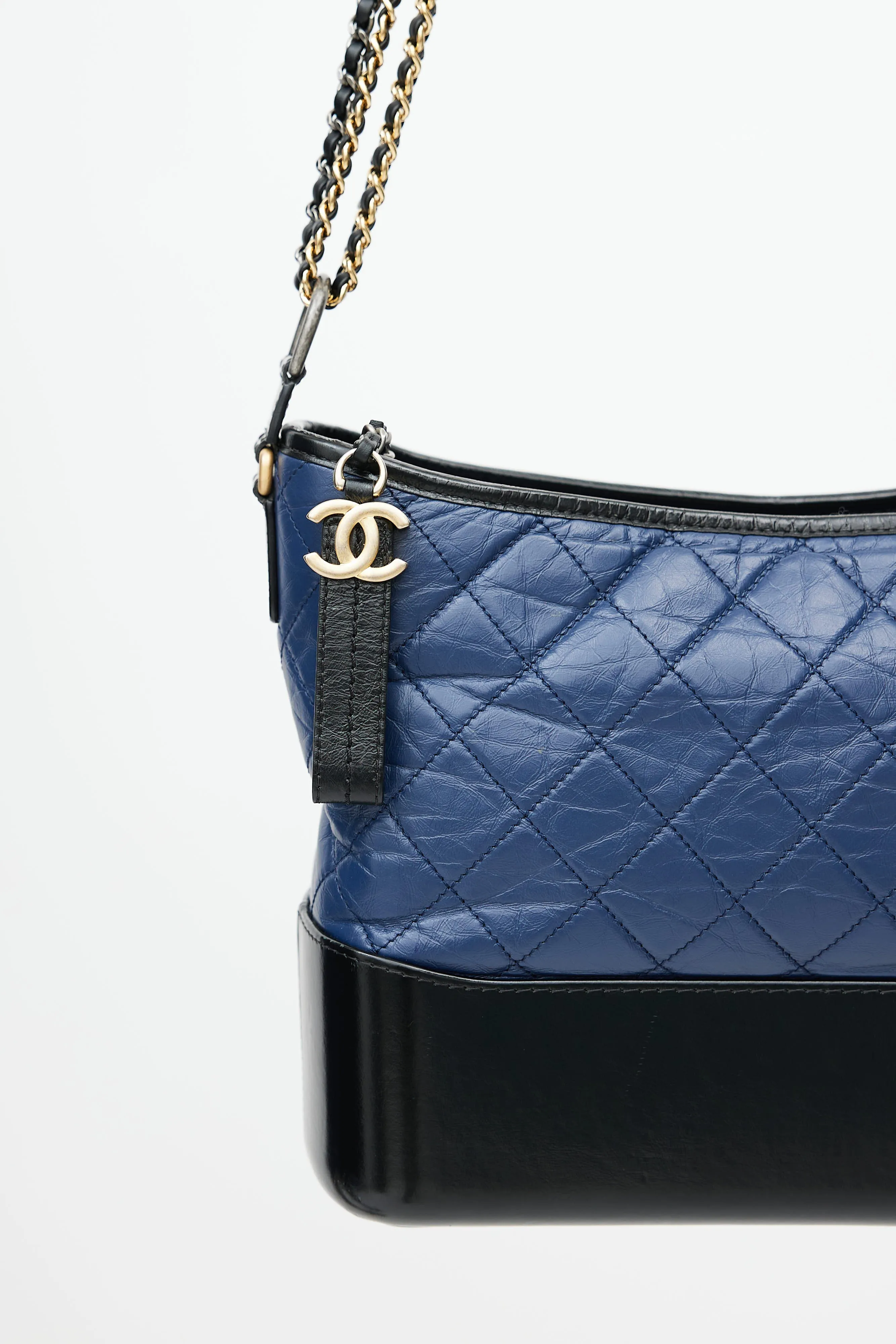 2018 Navy & Black Quilted Gabrielle Shoulder Bag