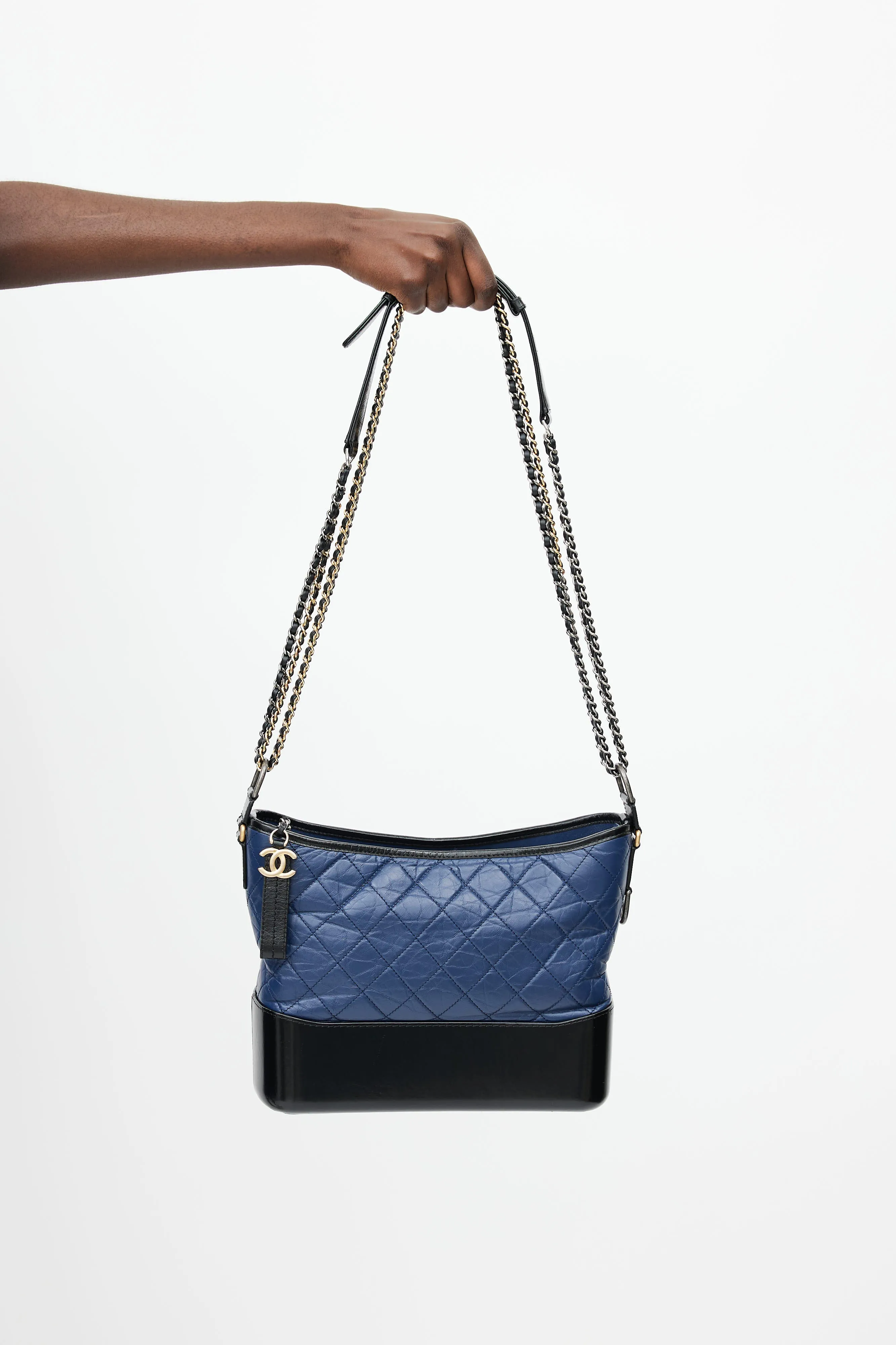 2018 Navy & Black Quilted Gabrielle Shoulder Bag