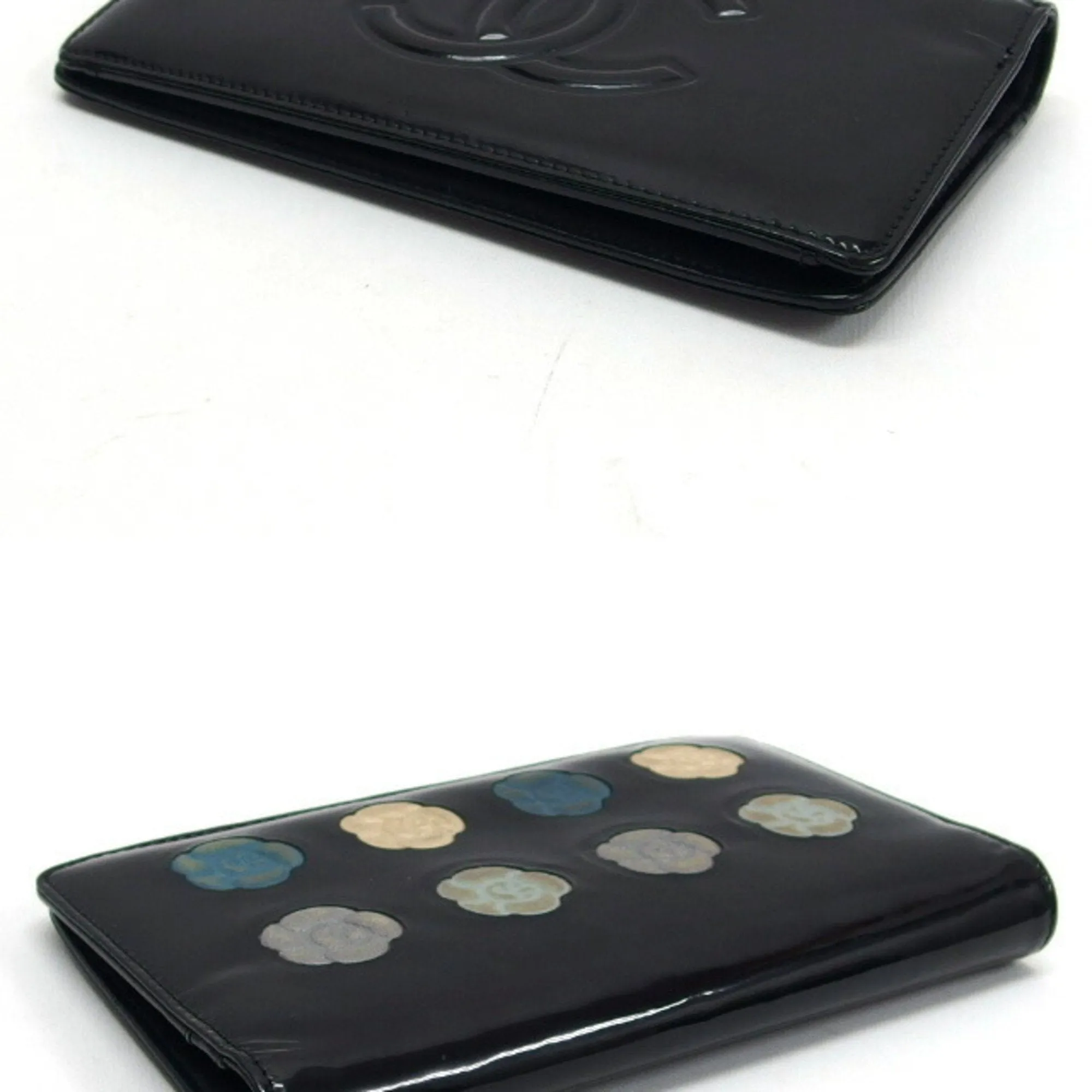 Chanel camellia makeup palette bi-fold long wallet blue