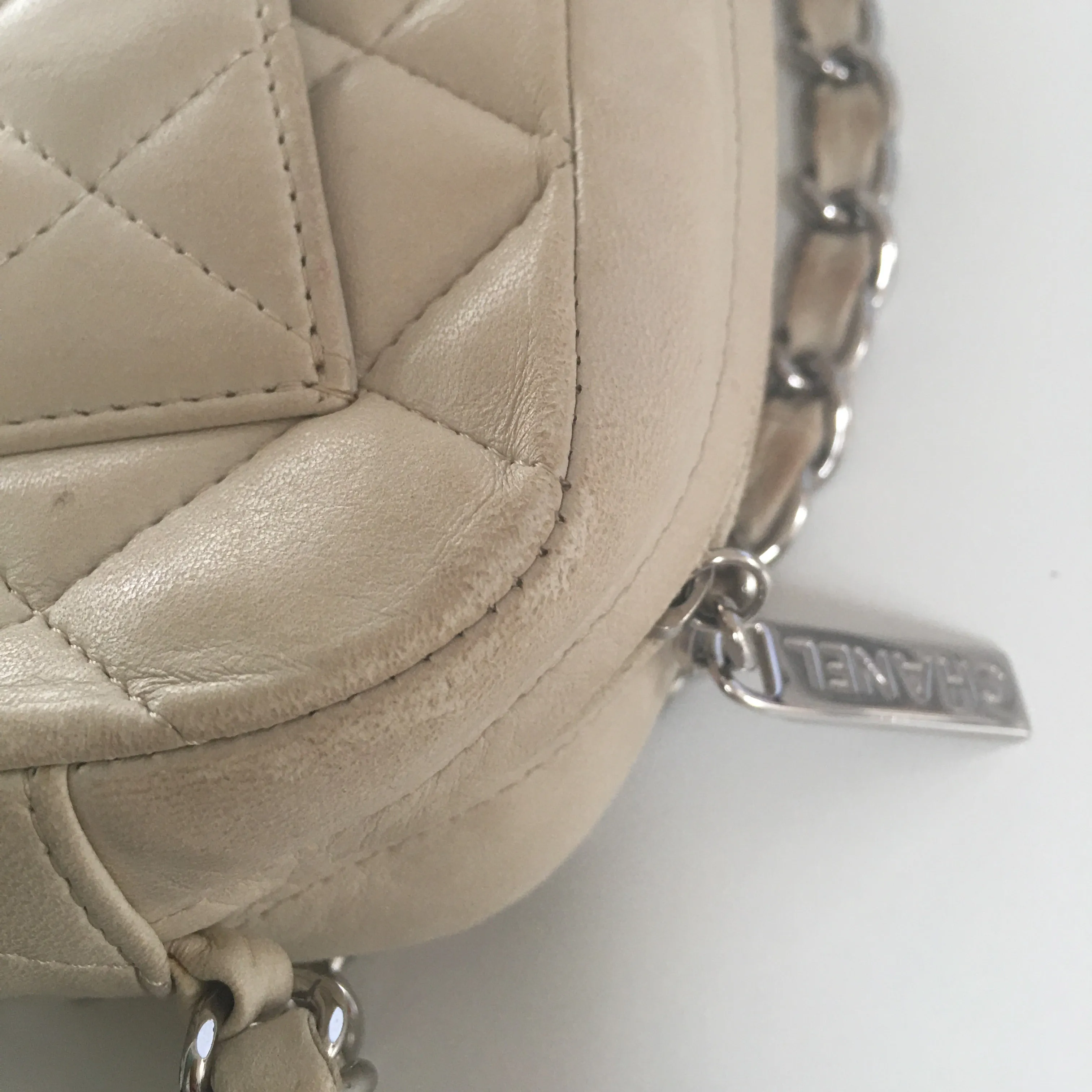 CHANEL Camera Shoulder Bag in Beige Leather