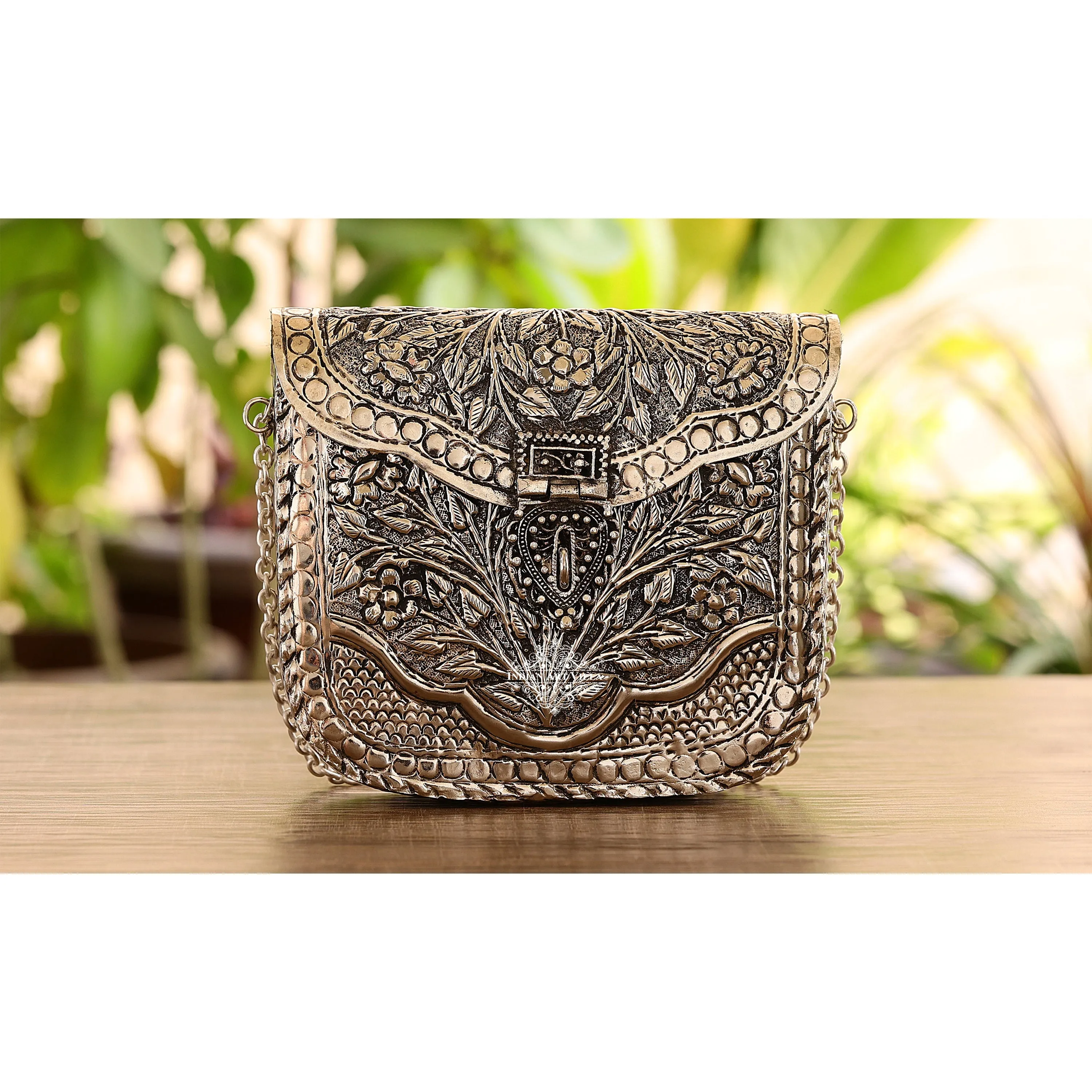 Indian Art Villa Designer Silver Plated Handbag Purse, Women Wedding Clutches, Gift Item