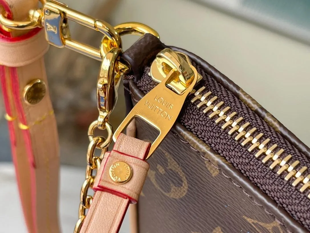 LV EASY POUCH ON STRAP M80349