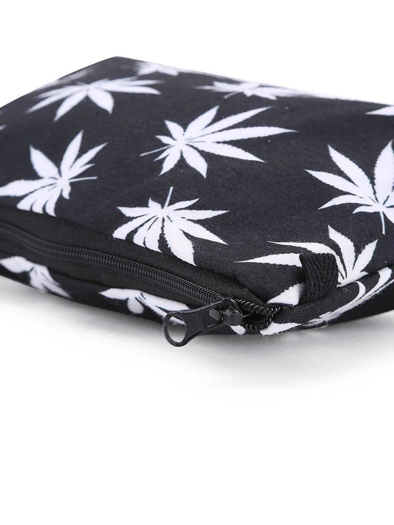 Maple Leaf Print Zipper Pouch