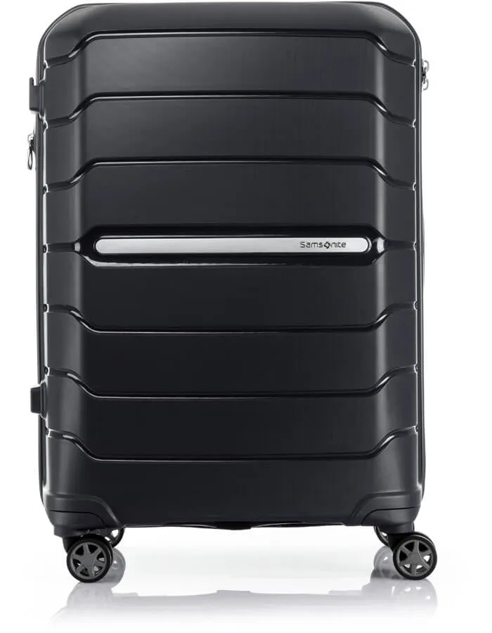 Samsonite - Oc2lite 68cm Medium 4 Wheel Hard Suitcase